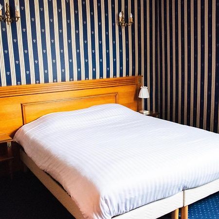 Hotel Jolly Roger Dunkirk Екстер'єр фото