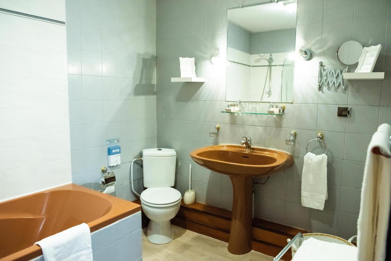 Hotel Jolly Roger Dunkirk Екстер'єр фото
