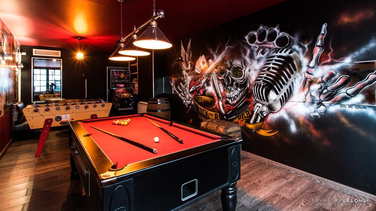 Hotel Jolly Roger Dunkirk Екстер'єр фото
